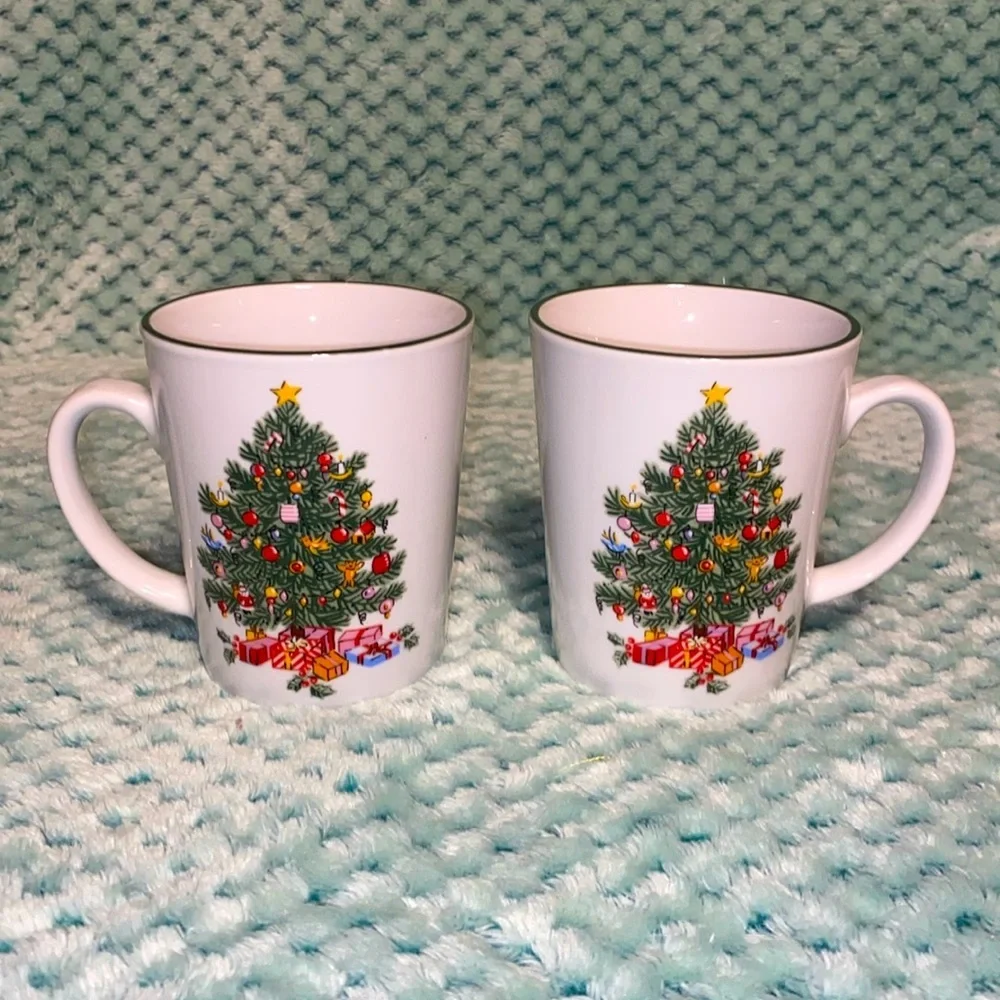 Christmas Tree Mugs